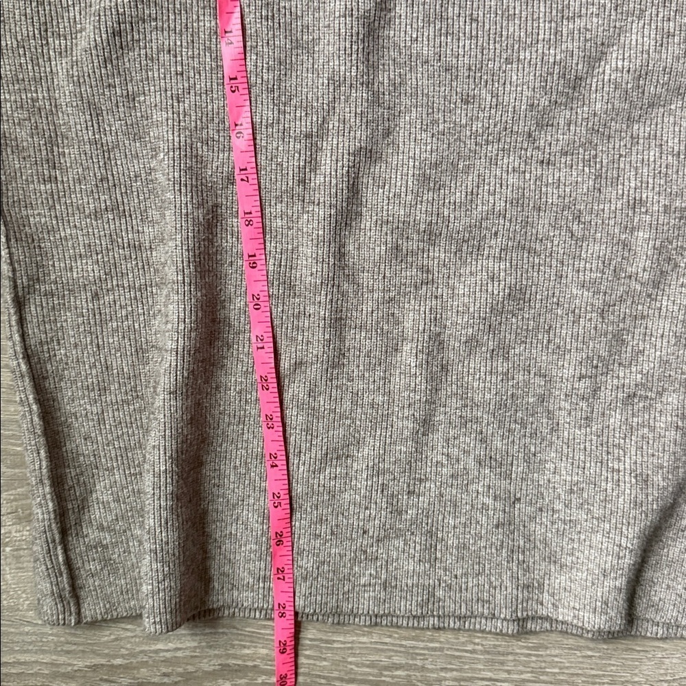 Free People Softly Structured Color Block Sweater Large - Picture 8 of 8